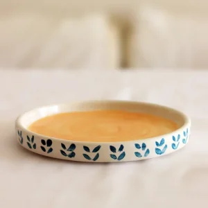 HANDMADE CERAMIC DESSERT PLATE WITH LEAFS
